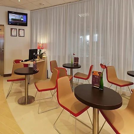 Ibis Centrum ברטיסלאבה