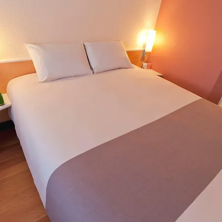 Ibis Centrum מלון ברטיסלאבה