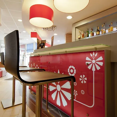 Ibis Centrum Готель 3*