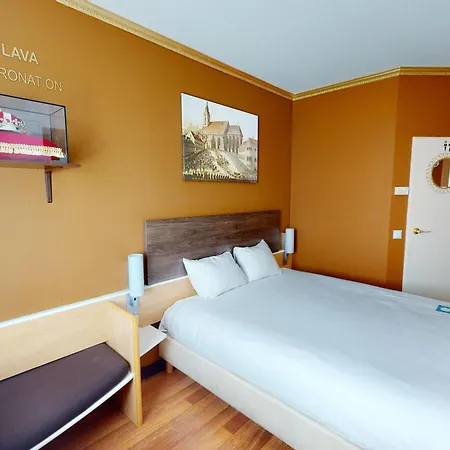 Ibis Centrum 3*