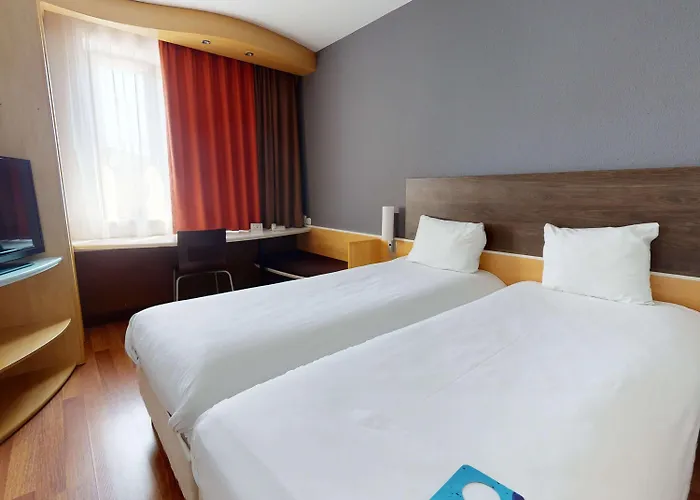 Ibis Centrum 3*