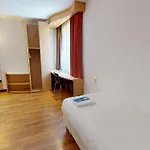 Ξενοδοχείο Ibis Centrum 3*