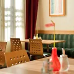 Ibis Centrum 3* Bratislava