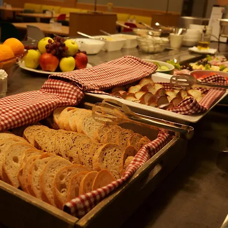 Hotel Ibis Centrum 3*