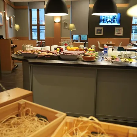 Ibis Centrum 3* Bratislava