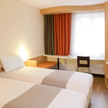 이비스 센트럼 호텔 3*