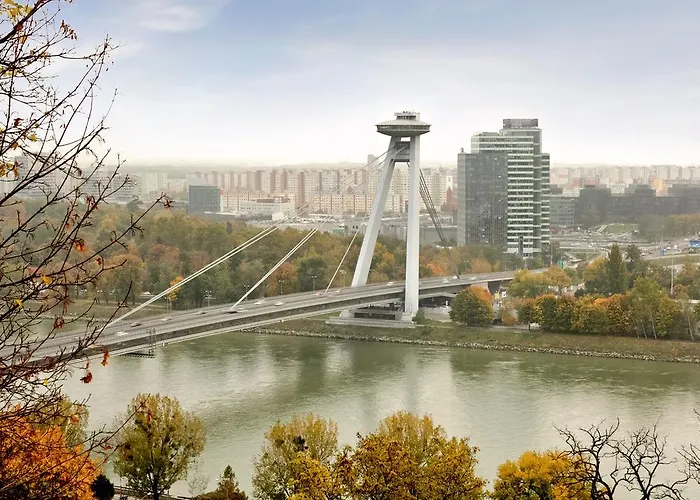 布拉迪斯拉发市中心宜必思酒店 酒店